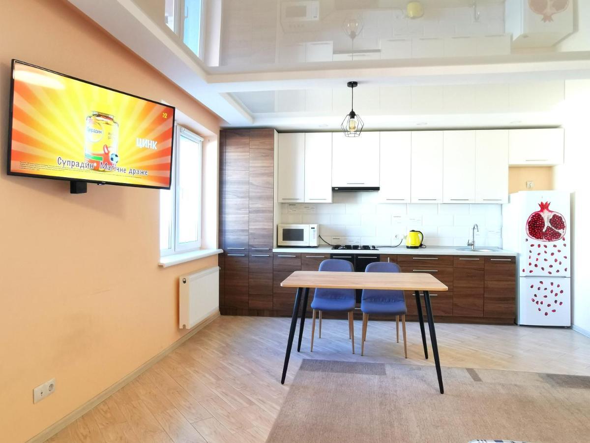Lavina Mall Apartments Ll Sumy Eksteriør bilde
